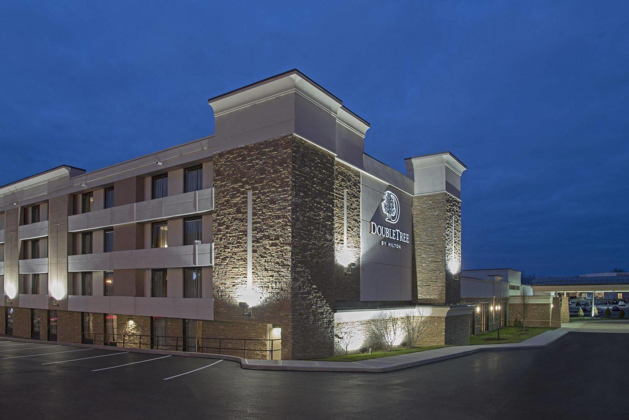 Hotel Doubletree By Hilton Schenectady Exterior foto
